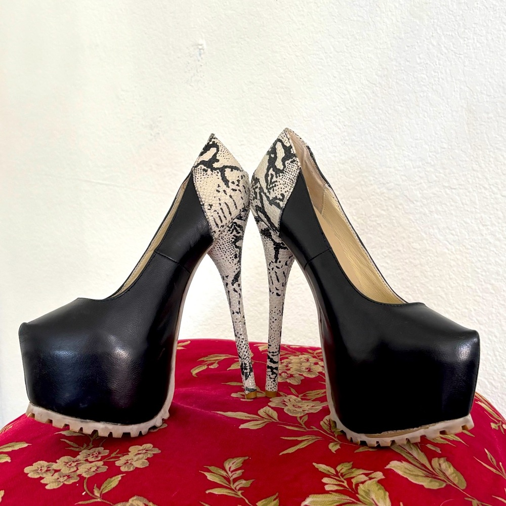 Gianmarco Lorenzi Couture Italian Leather Snakeskin 6 Inch Pumps